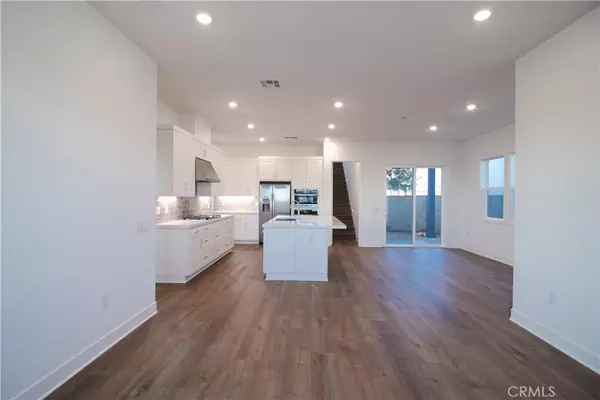 Irvine, CA 92618,635 Gadwall