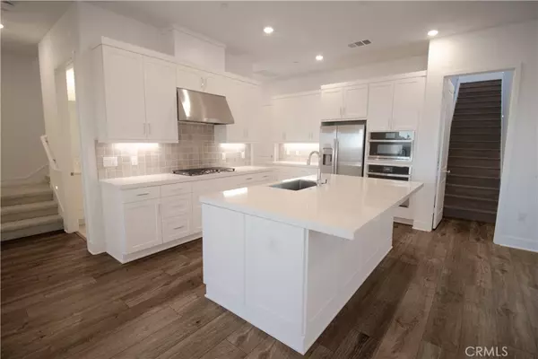 Irvine, CA 92618,635 Gadwall