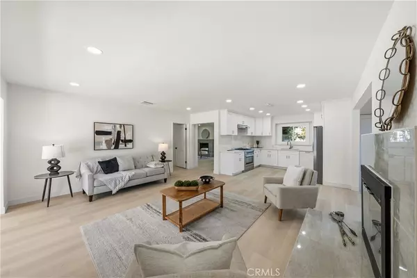 Arcadia, CA 91006,230 E Pamela Rd