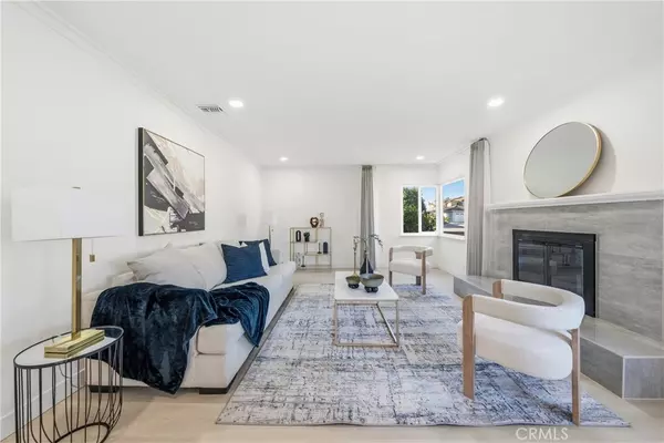 Arcadia, CA 91006,230 E Pamela Rd