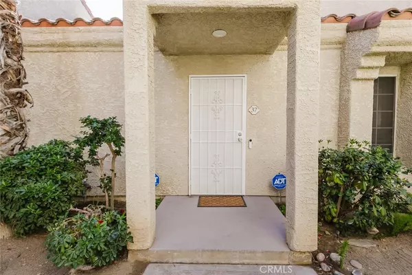 Palm Springs, CA 92264,2700 #37 Lawrence Crossley