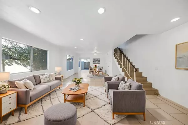 Ontario, CA 91762,956 Cone Flower LN