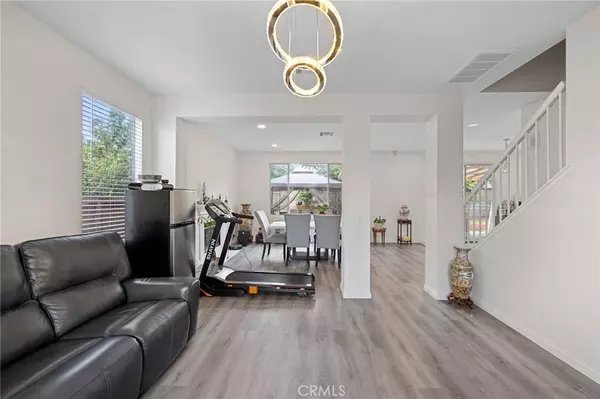 Pomona, CA 91766,1077 Hibiscus CT