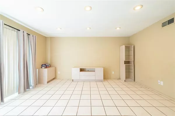 Diamond Bar, CA 91765,324 S Palo Cedro