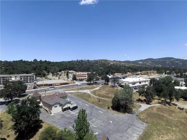 Oakhurst, CA 93644,40637 Highway 41 HWY