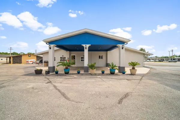 Miami, OK 74354,900 E Steve Owens BLVD Boulevard