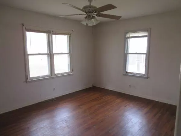 Vinita, OK 74301,611 W Louise AVE Avenue