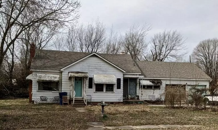 Vinita, OK 74301,533 N Smith ST Street