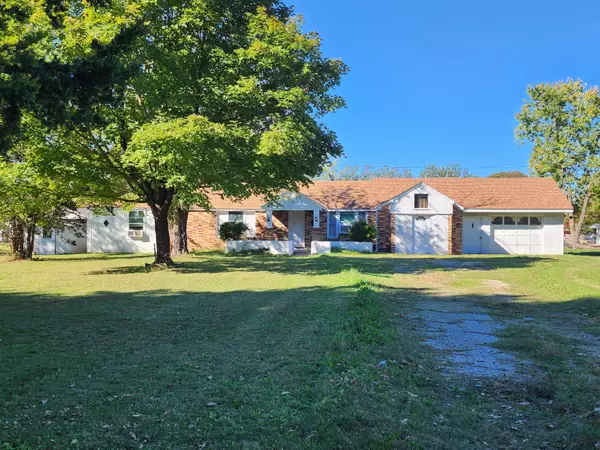 819 NW N ST Street,  Miami,  OK 74354