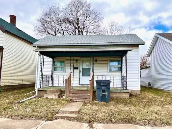 827 Walnut, Connersville, IN 47331