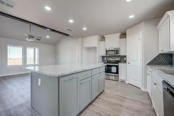 Shallowater, TX 79363,10201 County Road 6100