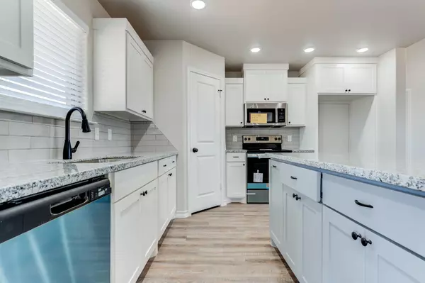 Shallowater, TX 79363,10209 N County Road 6100