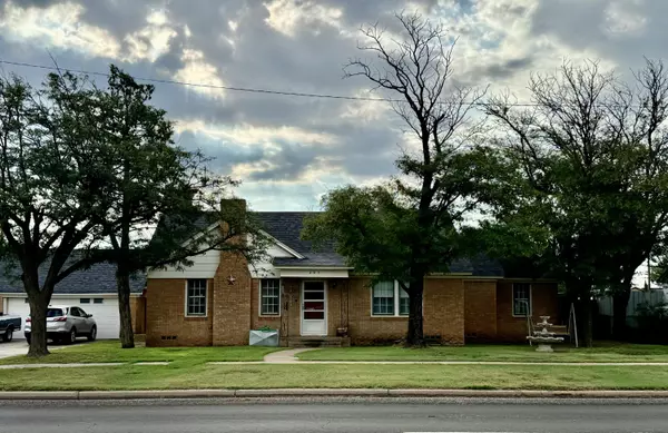 Harrison Avenue, Lorenzo, TX 79343