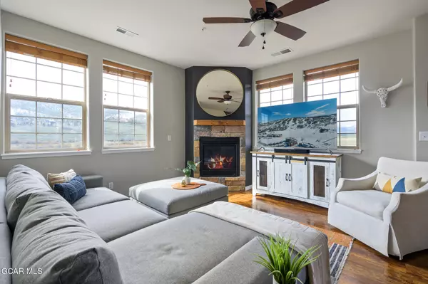 Granby, CO 80446,164 Village RD #H-207