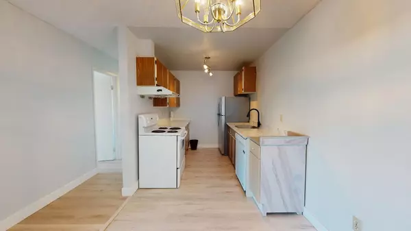 Richmond, BC V7C 3M6,7240 Lindsay RD #213