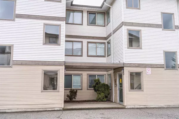 Sardis, BC V2R 3C1,7435 Shaw AVE #106