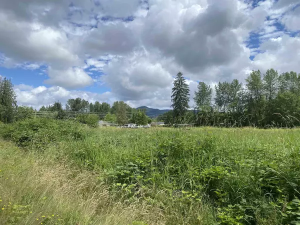 Maple Ridge, BC V4R 1X7,25038 Dewdney Trunk RD