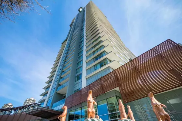 Burnaby, BC V5C 0K8,2388 Madison AVE #1902