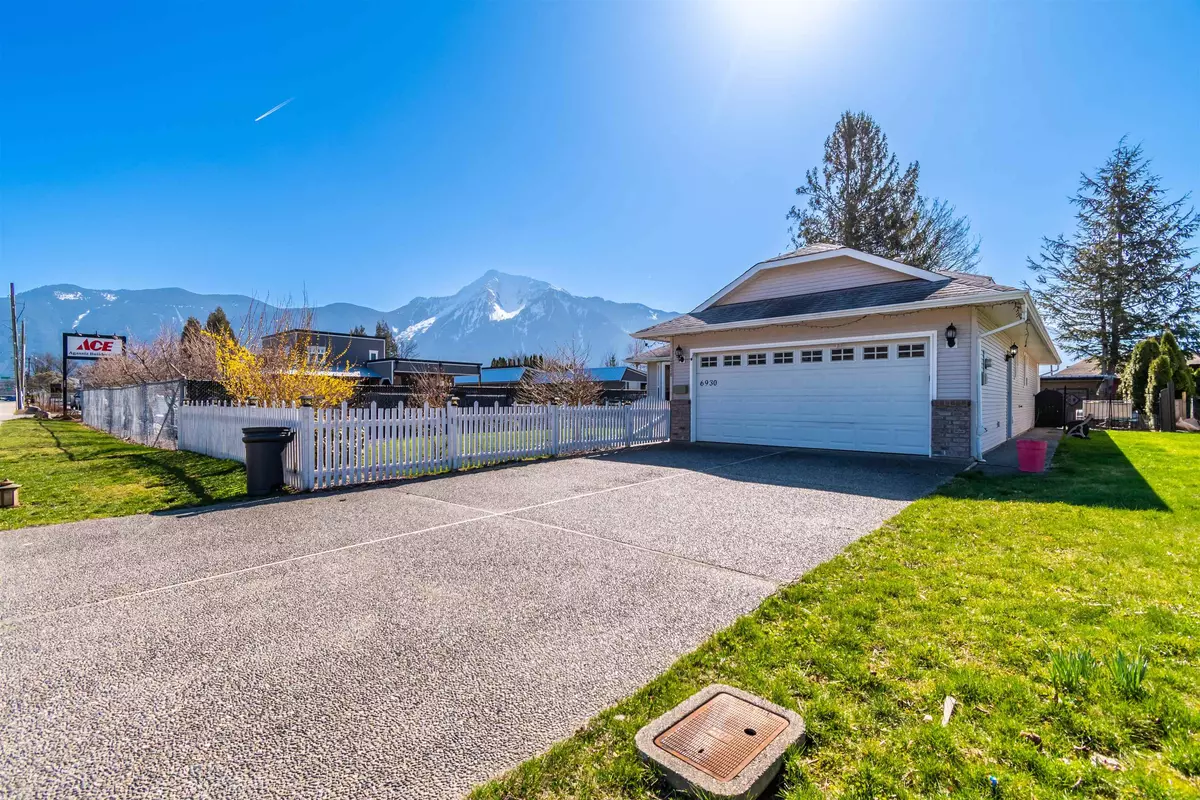 Agassiz, BC V0M 1A3,6930 Cheam AVE