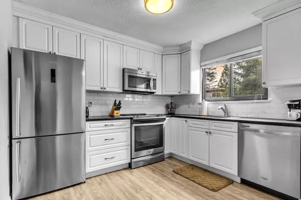 Maple Ridge, BC V2X 8A2,12135 Schmidt CRES