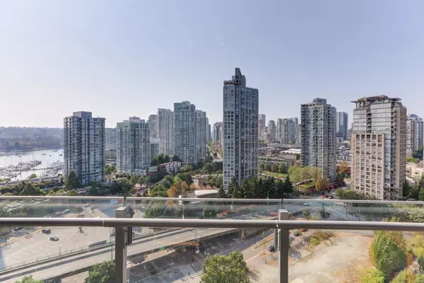 Vancouver, BC V6Z 0E7,89 Nelson ST #1804