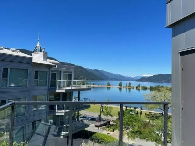 Harrison Hot Springs, BC V0M 1A3,378 Esplanade AVE #402