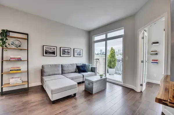 Vancouver, BC V5Z 1B5,658 W 7th AVE #305