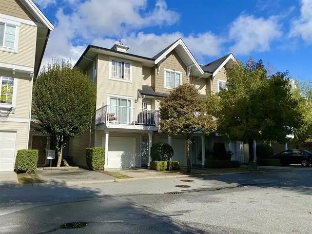 Langley, BC V2Y 2Y8,20560 66 AVE #9