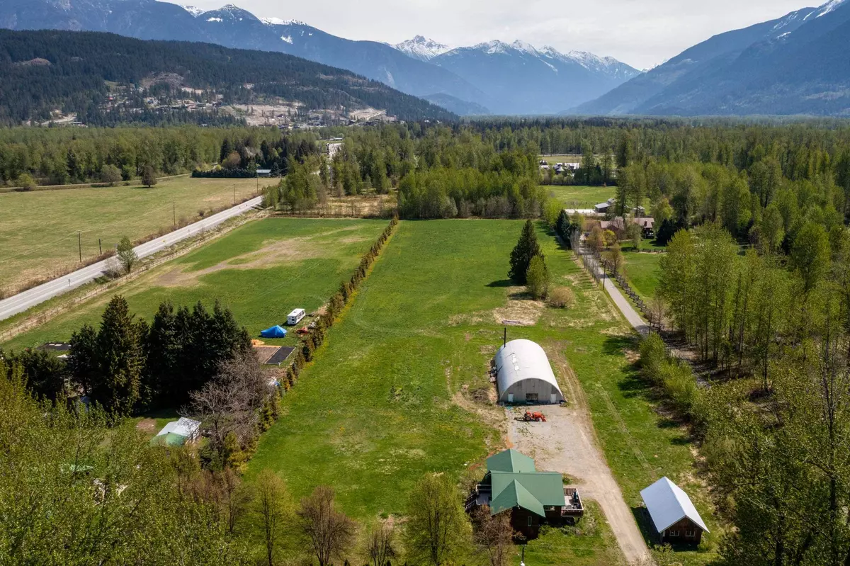 Pemberton, BC V0N 2L0,7342 Clover RD