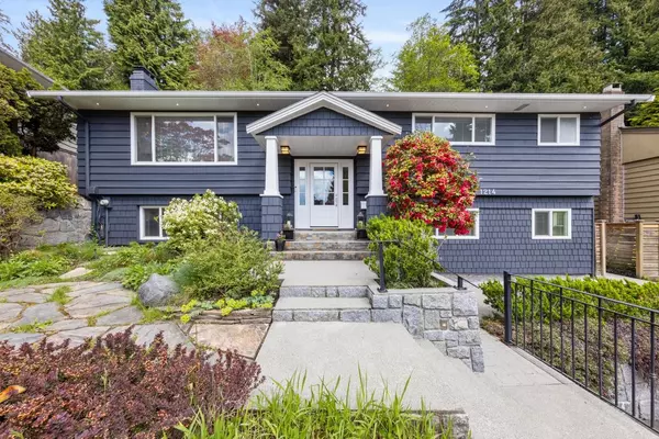 North Vancouver, BC V7R 1V3,1214 Bracknell CRES