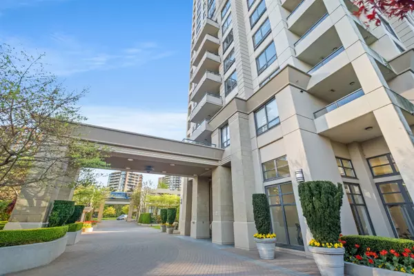 Burnaby, BC V5H 4P3,4333 Central BLVD #2802