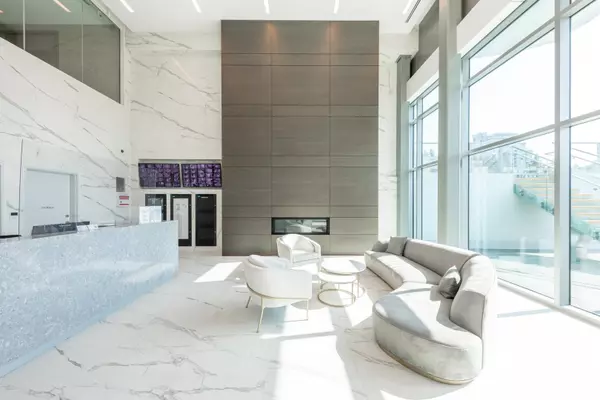 White Rock, BC V4B 0C2,1500 Martin ST #1904