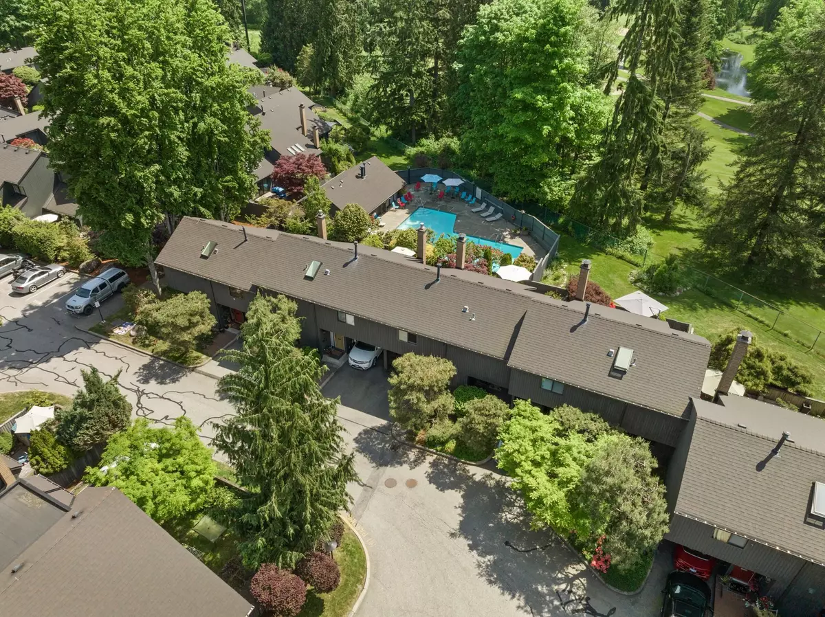 North Vancouver, BC V7G 1C2,4001 Mt Seymour Pkwy #415