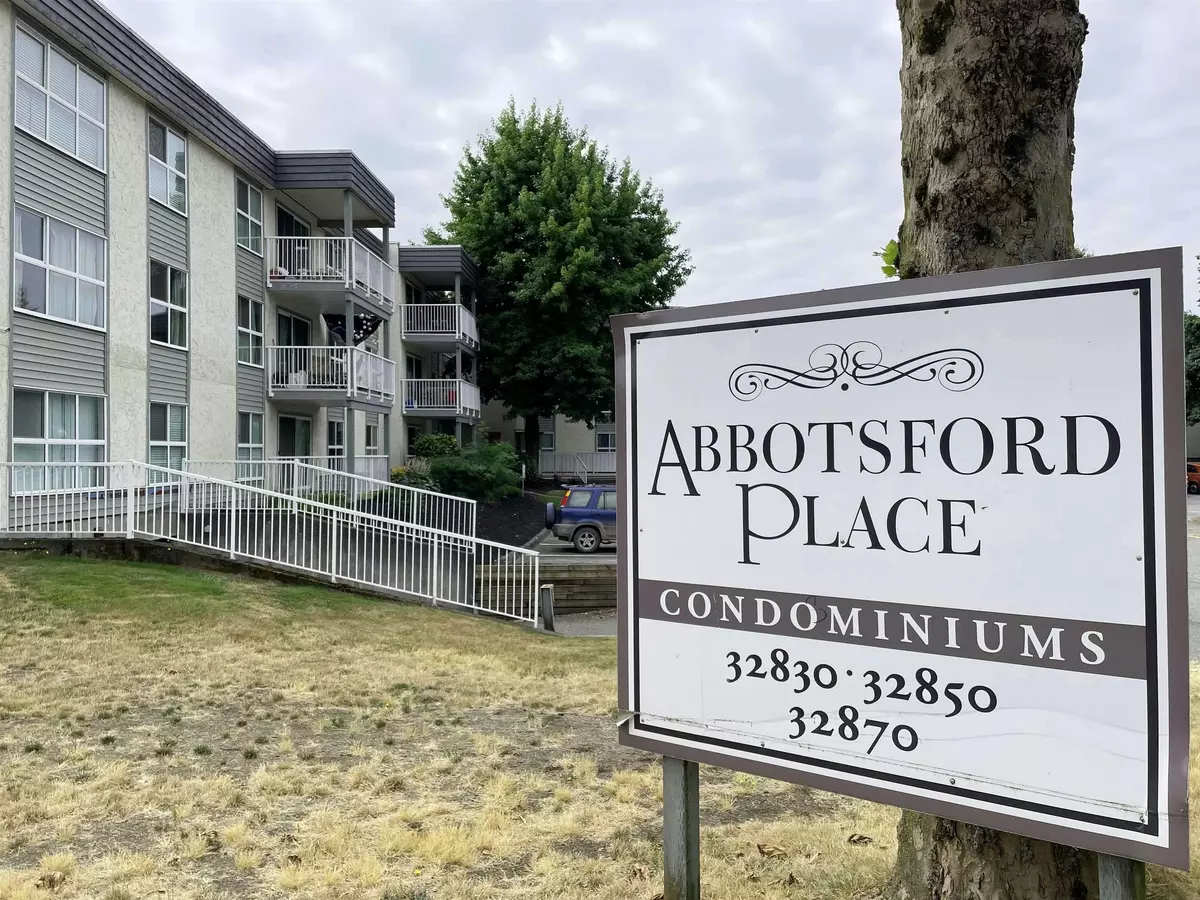 Abbotsford, BC V2S 7K1,32870 George Ferguson WAY #310