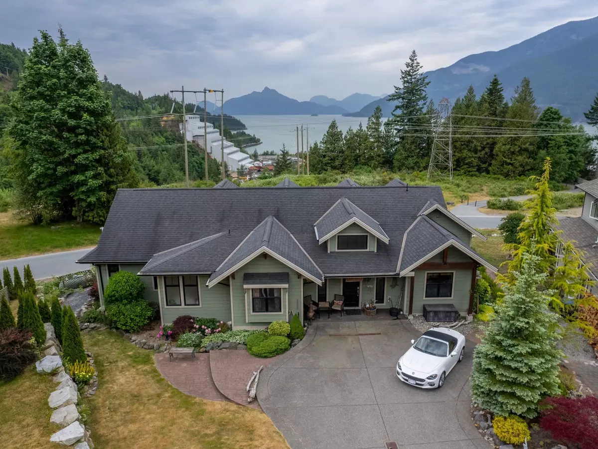 Britannia Beach, BC V8B 1J2,924 Thistle PL