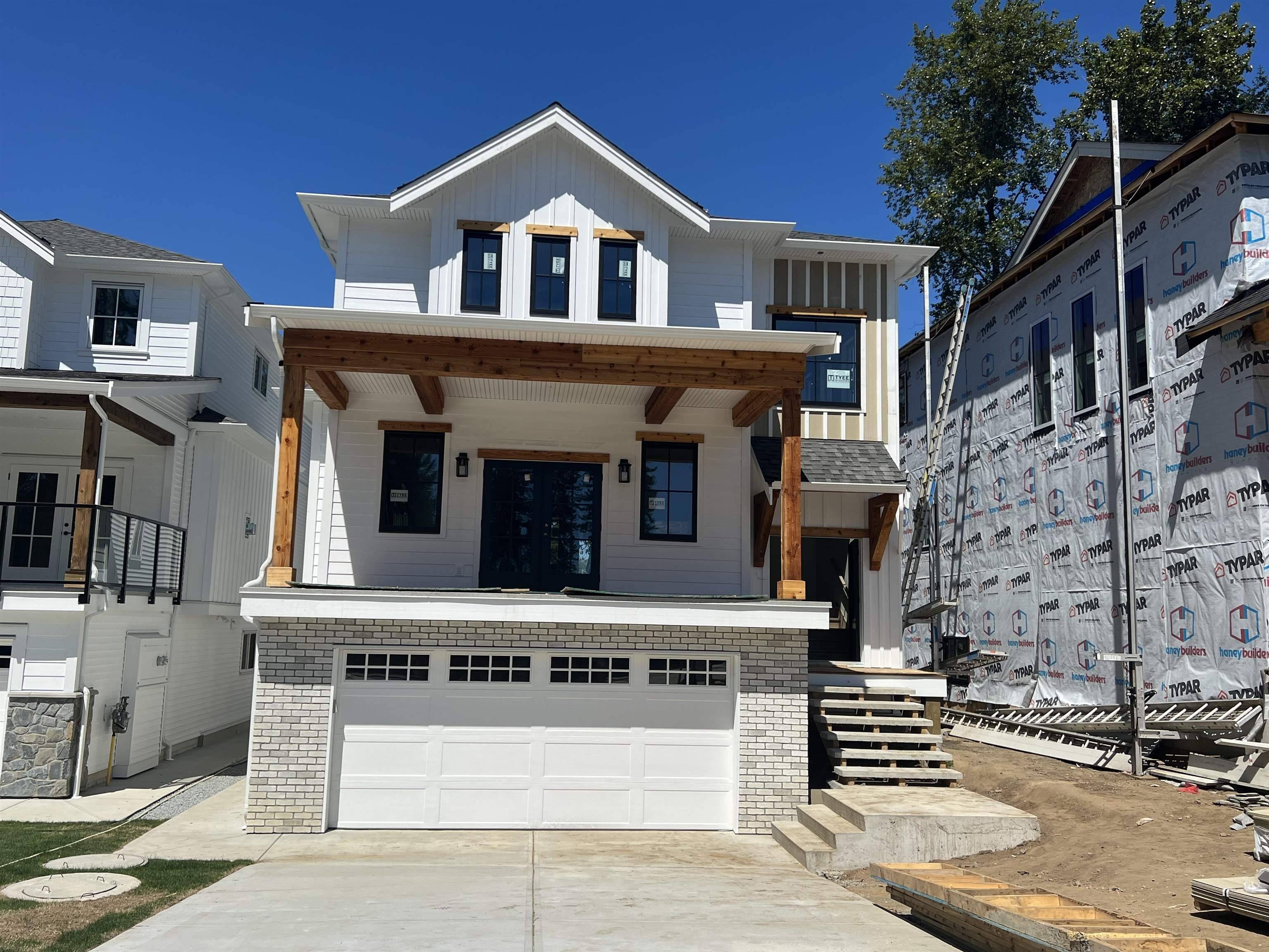 20853 Golf LN, Maple Ridge, BC V2X 1M1