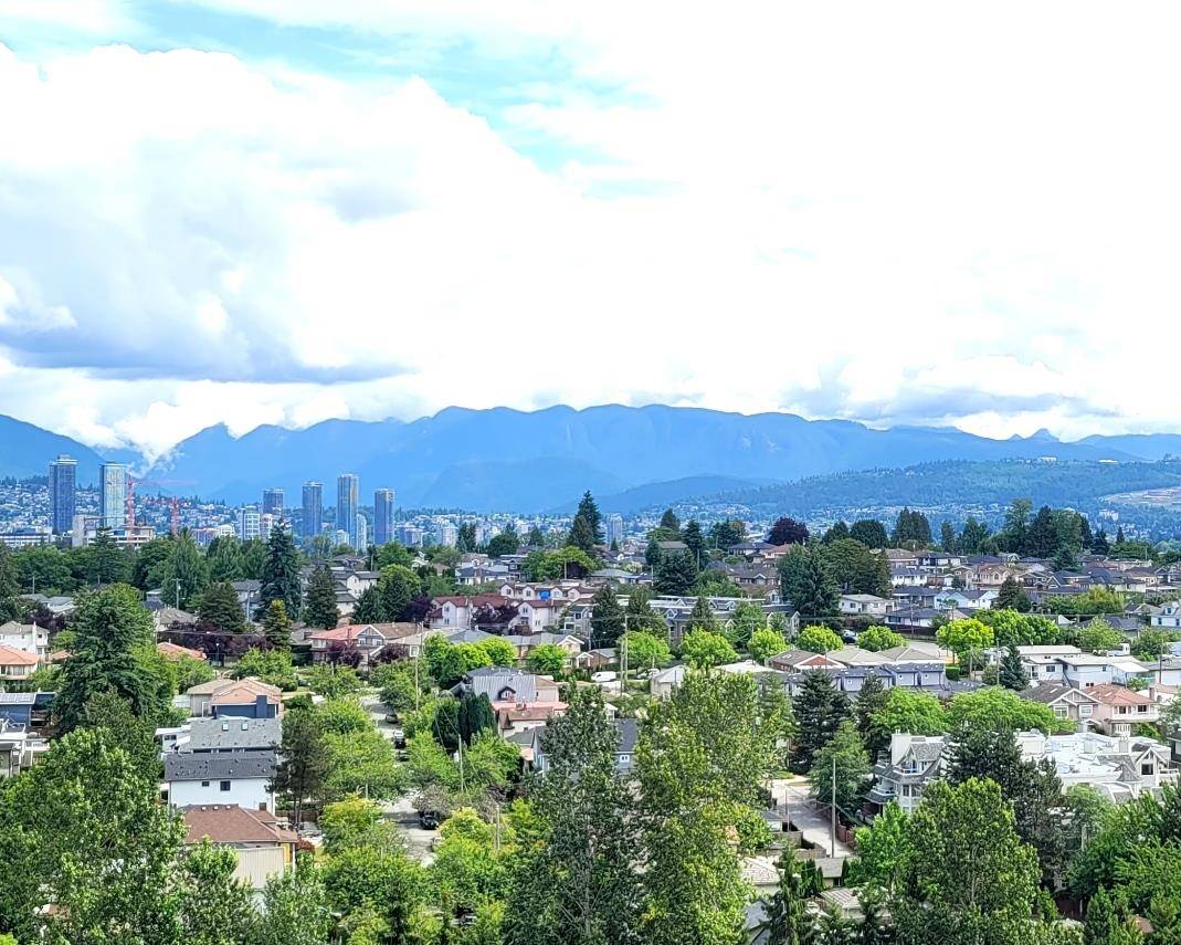 Vancouver, BC V5R 6H3,3588 Crowley DR #1902