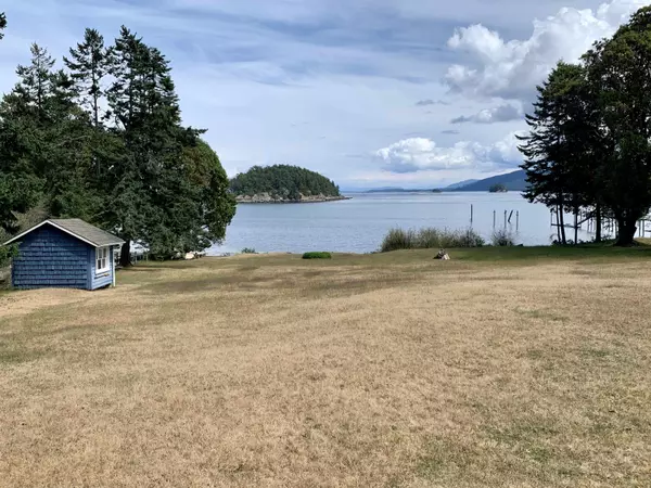 Mayne Island, BC V0N 2J1,787 Wilks RD