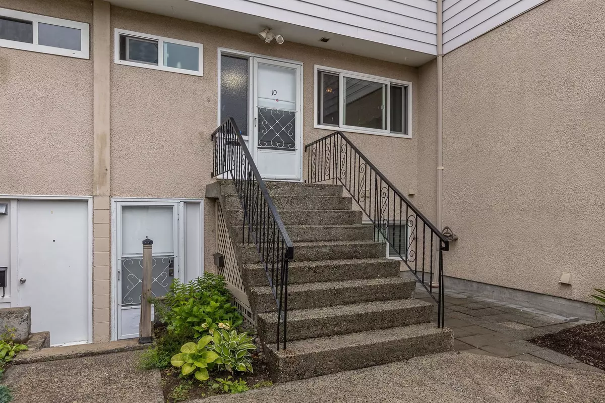 Langley, BC V3A 4C4,20601 Eastleigh CRES #10