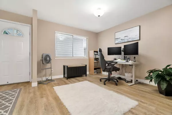 Langley, BC V1M 2Z1,9507 208 ST #102