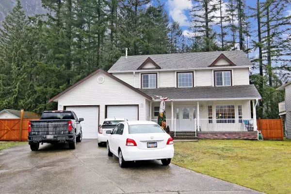 Hope, BC V0X 1L2,64000 Edwards DR