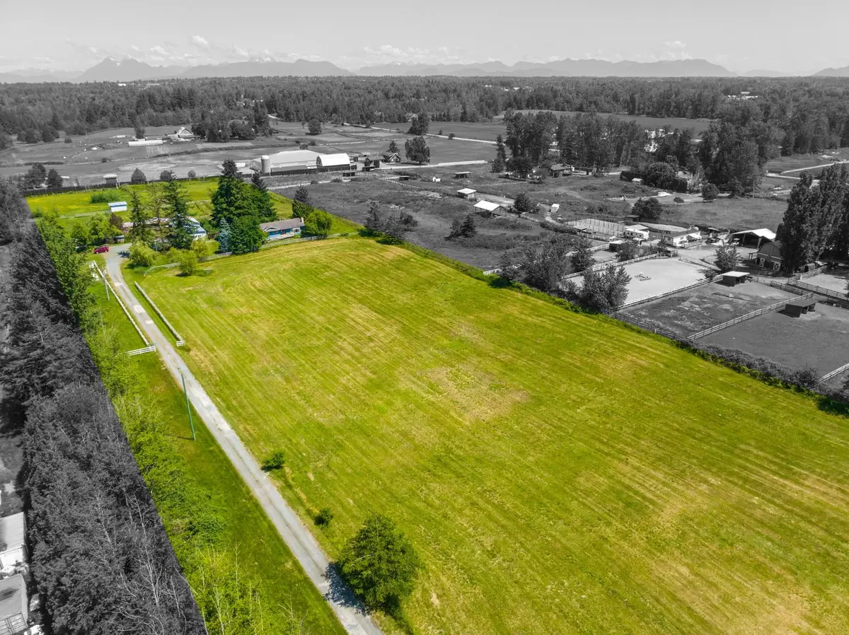 Langley, BC V2Z 2X4,100 238 ST