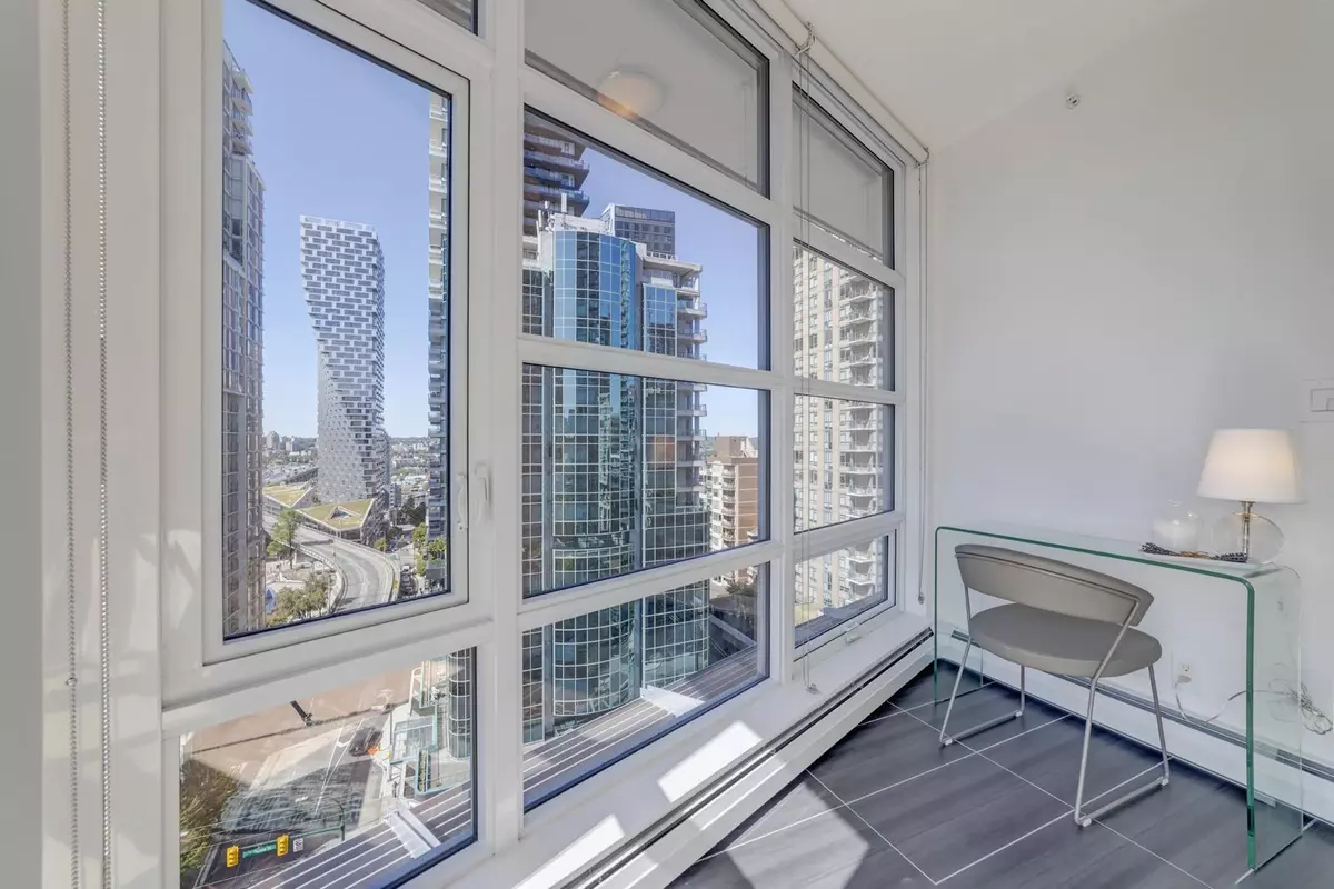 Vancouver, BC V6Z 0E3,1283 Howe ST #1607