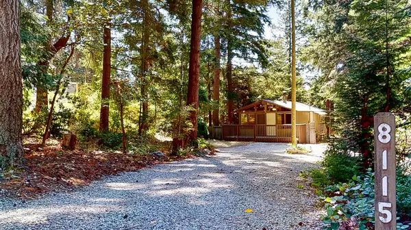 Halfmoon Bay, BC V7Z 0H8,8115 Frances RD