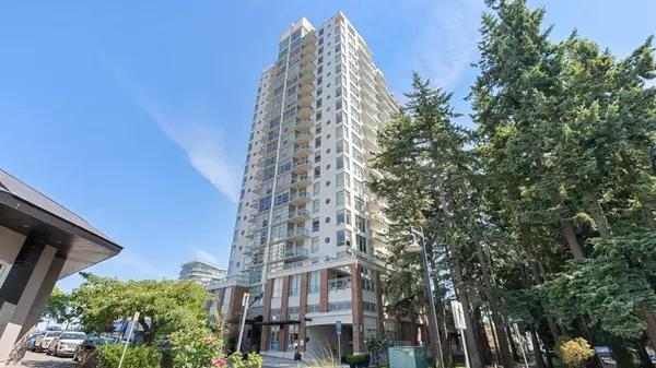 White Rock, BC V4B 0A3,15152 Russell AVE #1007