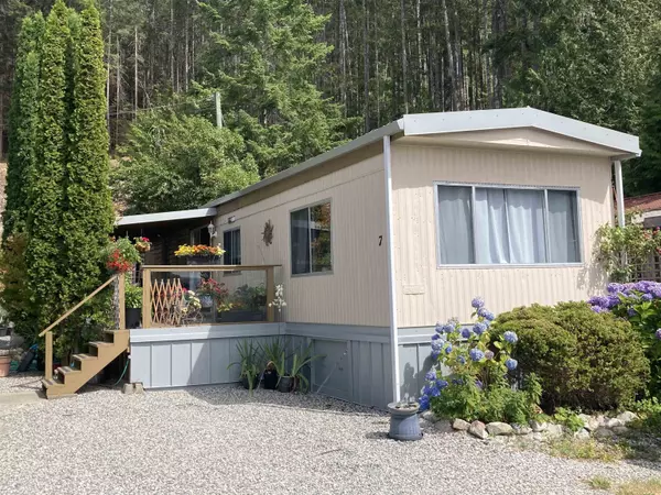 Pender Harbour, BC V0N 2H1,12248 Sunshine Coast HWY #7