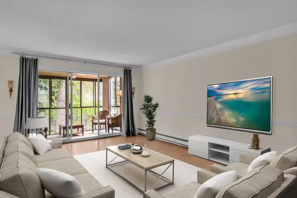 1458 Blackwood ST #205,  White Rock,  BC V4B 3V4