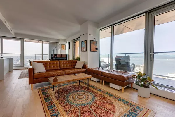 Vancouver, BC V6Z 0G5,1480 Howe ST #3703