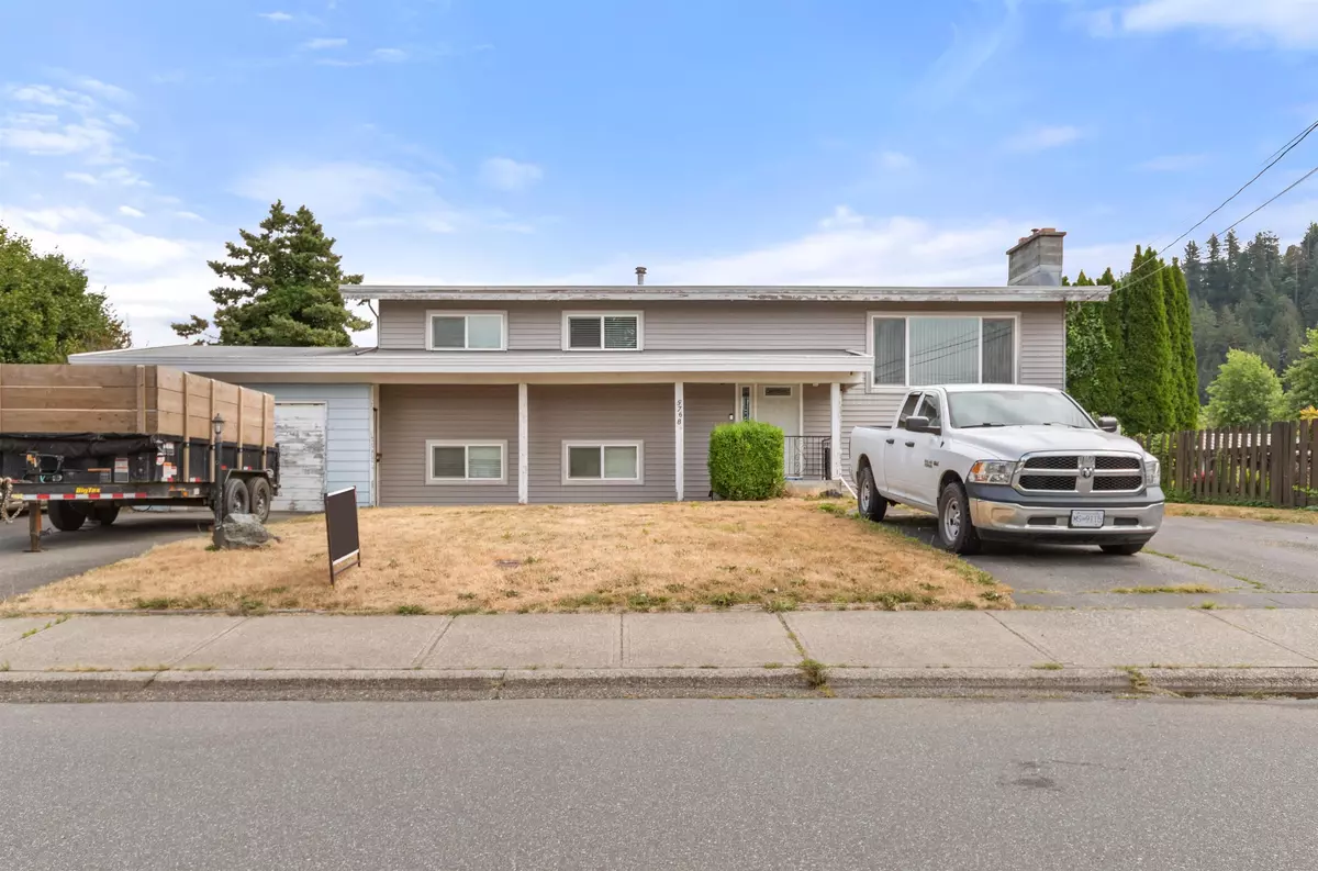 Sardis, BC V2R 1B8,5768 Clover DR