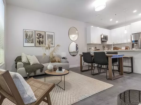 Abbotsford, BC V0V 0V0,33886 Pine ST #417